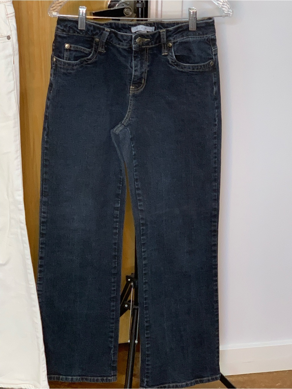 Cabi Size 8 Capsule: Striped Blazer with Boot Cut Jeans in White & Dark Denim - Picture 3 of 15